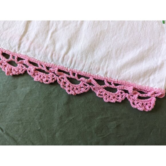 Vintage Pink cross stitch + crochet edge pillow case, nursery decor, romantic - Picture 4 of 6